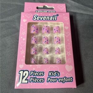 12 New Sevenail Pink and Purple Kids Nail Set NWT